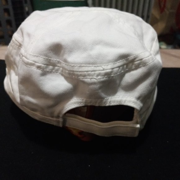 Texas Hold 'Em Poker - SF - One Size Fits All Off White Adjustable Army Hat Cap - Picture 3 of 4